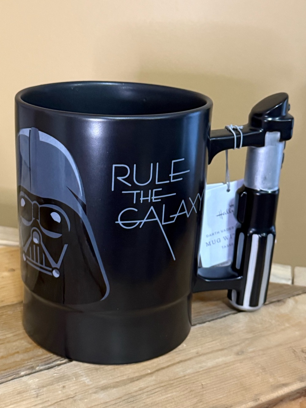 Hallmark Star Wars Darth Vader Lightsaber Jumbo Mug Sound 45 oz